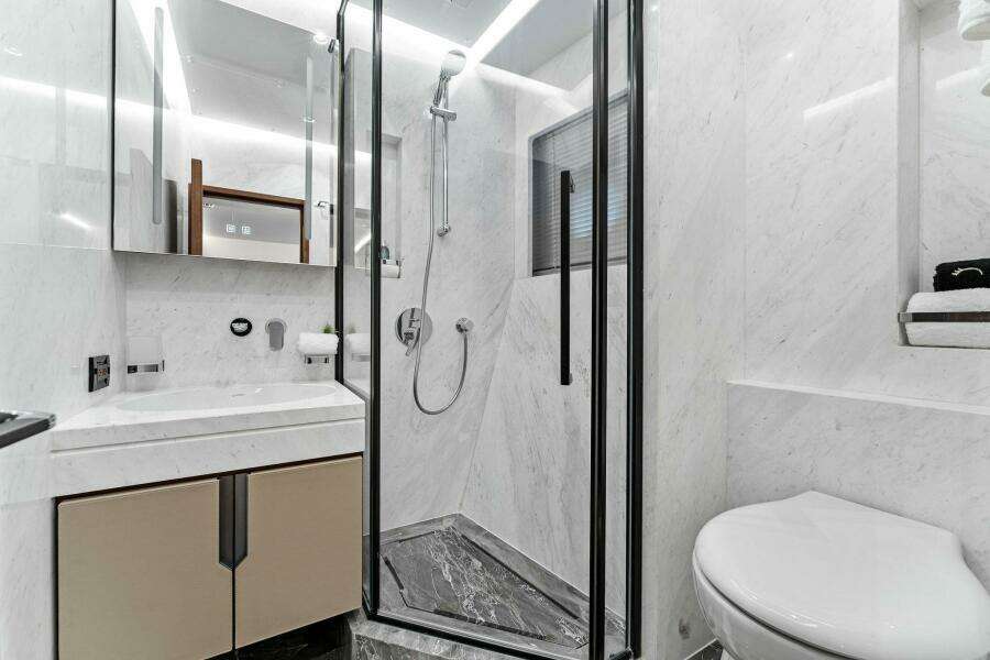 2024 Aquitalia Yachts Flybridge