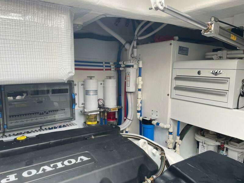 2021 Sabre 58 Salon Express