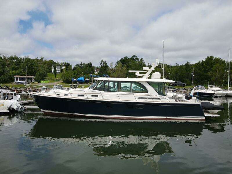 2021 Sabre 58 Salon Express