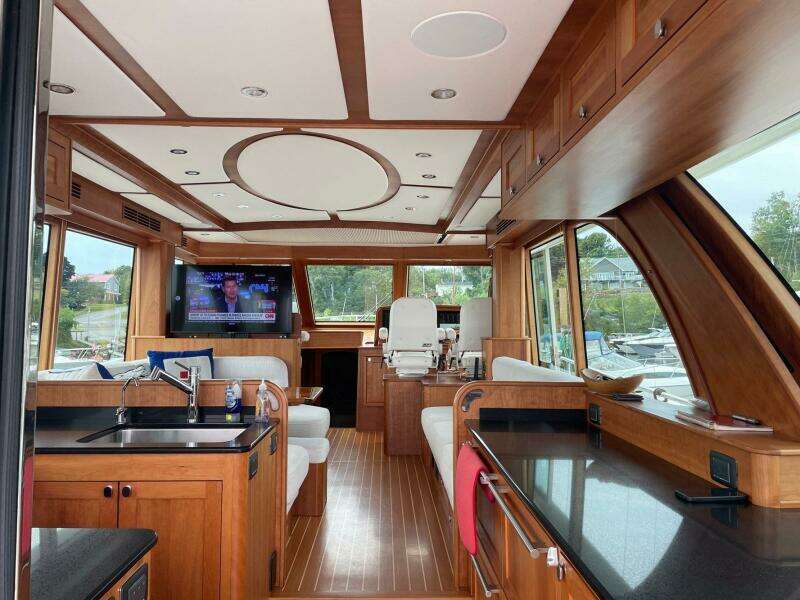 2021 Sabre 58 Salon Express