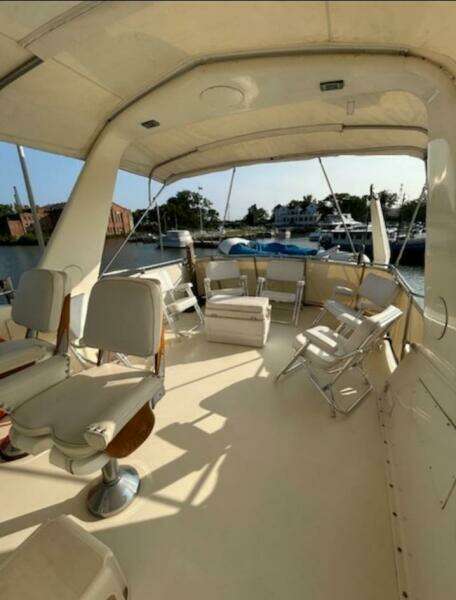 1984 Hatteras 53 Extended Deck Motor Yacht