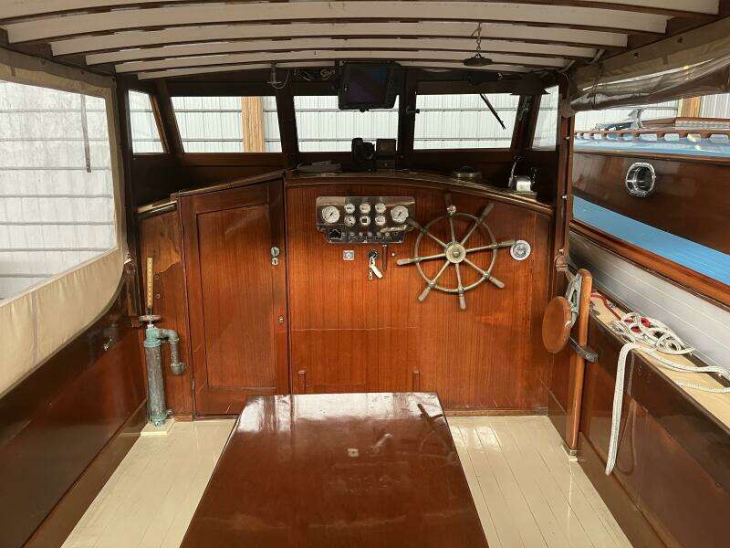 Adequate steering 22bulkhead