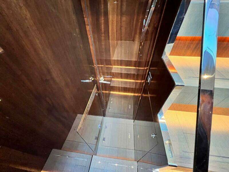 2020 Fairline Squadron