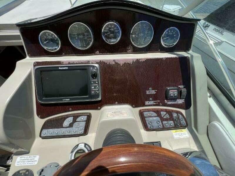 2012 Sea Ray Sundancer