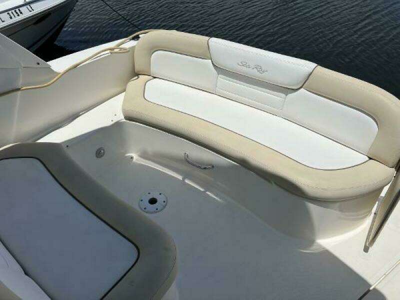 2012 Sea Ray Sundancer