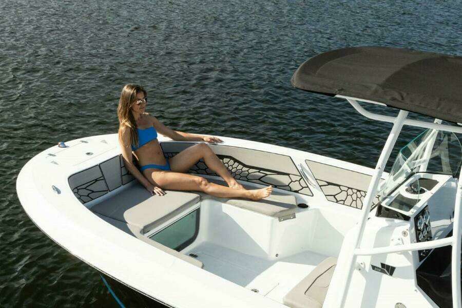 2026 Wellcraft 202 Fisherman