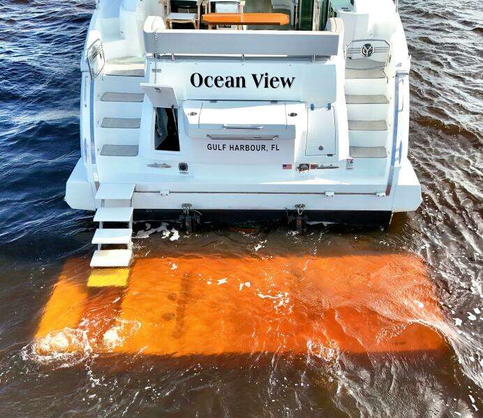 2020 Cruisers Yachts 50 Cantius