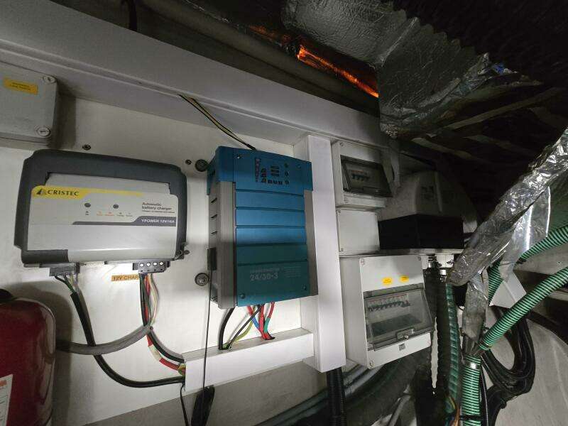 2009 Sunseeker Portofino 47