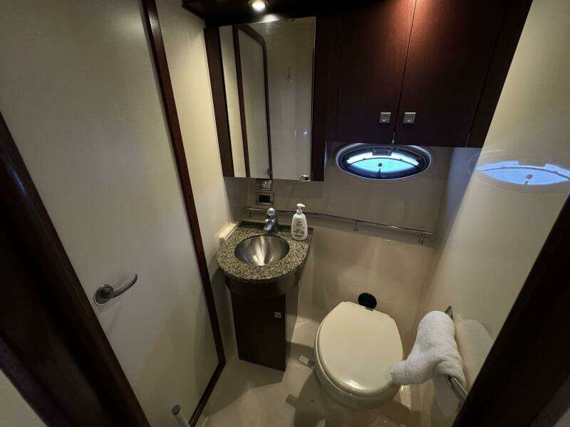 2007 Sea Ray 36 Sedan Bridge