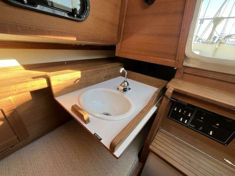 2017 Com-Pac 23 Mk IV