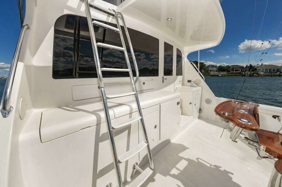 2008 Cabo 43 Convertible