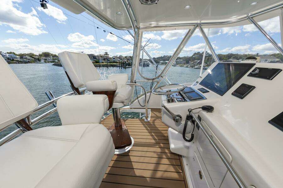 2008 Cabo 43 Convertible