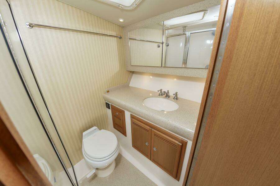 2008 Cabo 43 Convertible