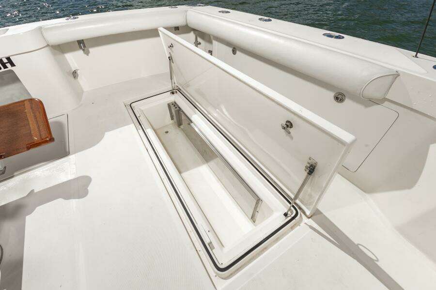 2008 Cabo 43 Convertible