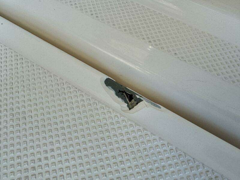 2006 Regal 3360 Window Express