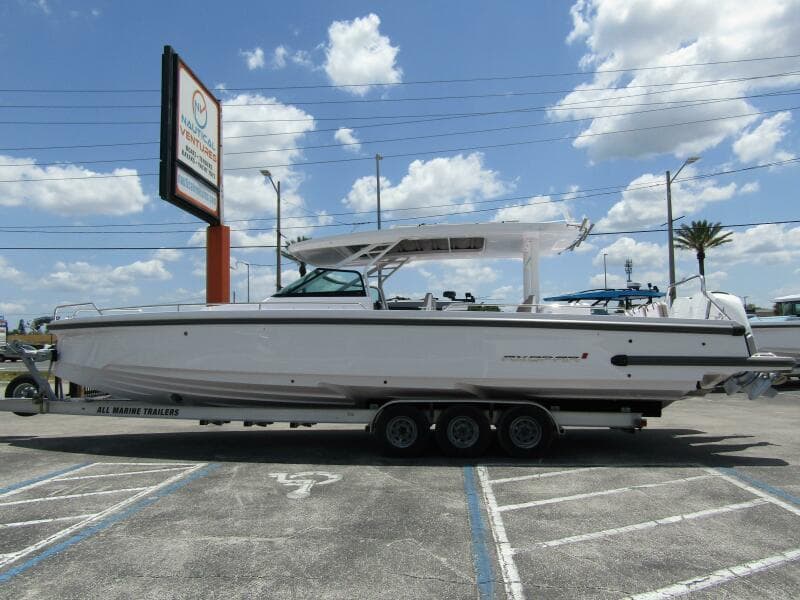 2024 Axopar 37 Sun Top