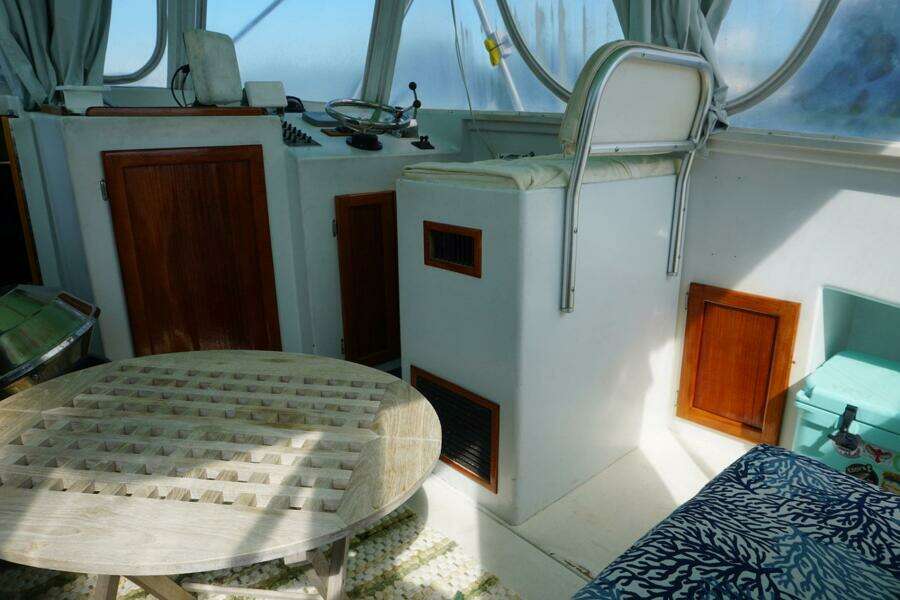 2005 Custom Michael Fritz 34' Pilothouse