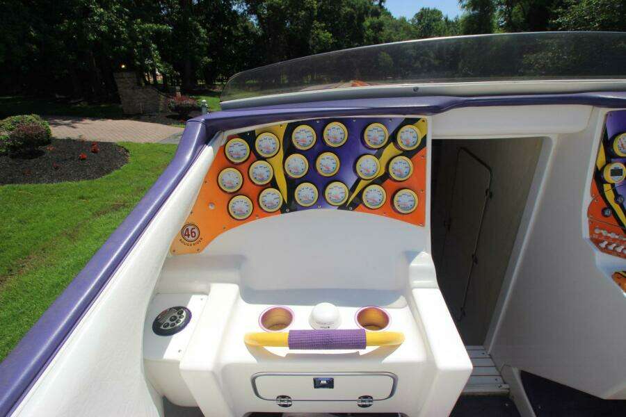 2001 Cigarette Rough Rider