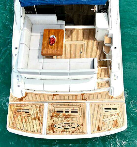 2017 Sea Ray 510 Sundancer