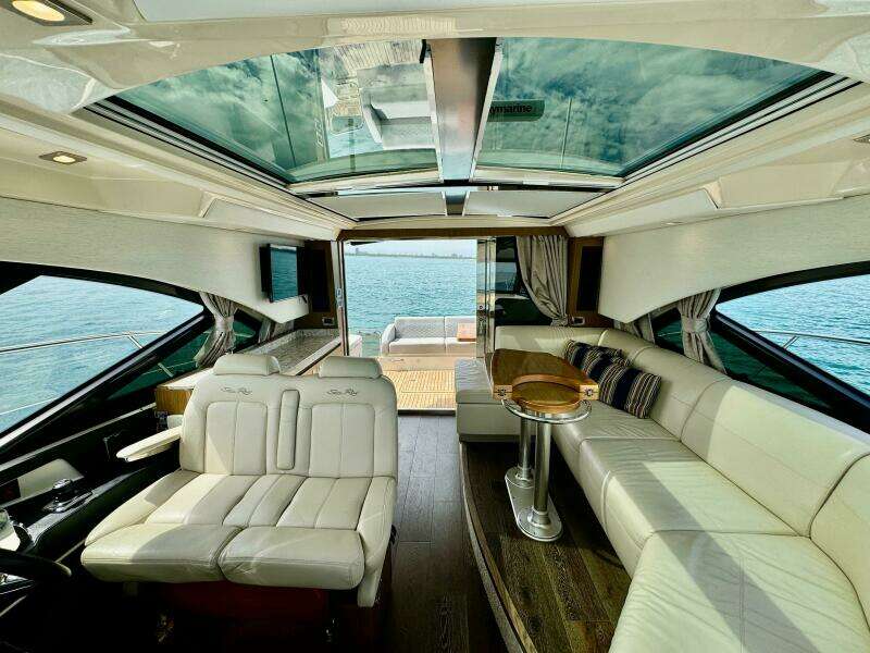 2017 Sea Ray 510 Sundancer