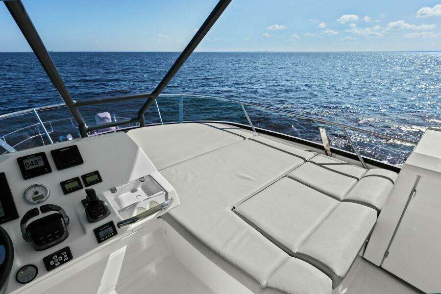 2022 Prestige 460 Flybridge - Brace Yourself Too -Flybridge