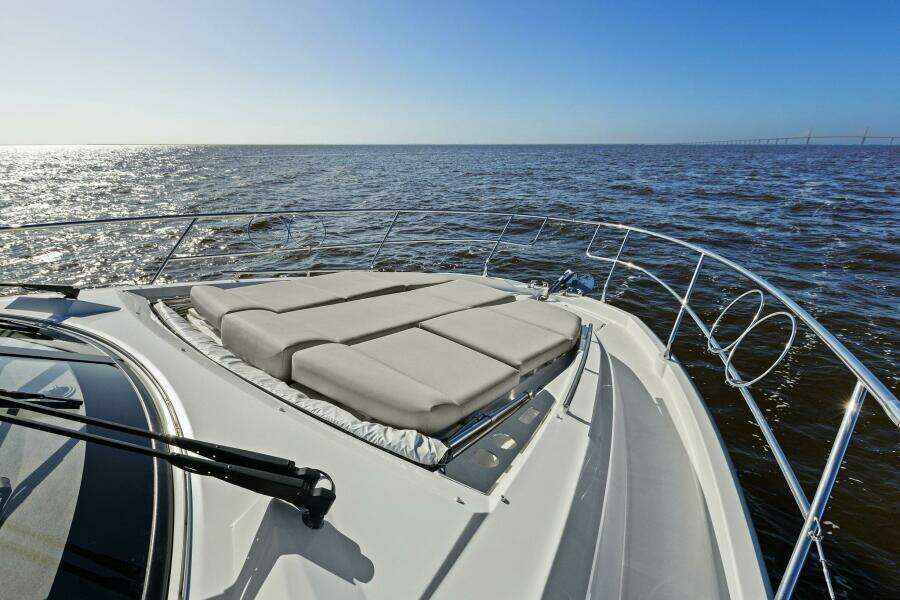 2022 Prestige 460 Flybridge - Brace Yourself Too -Bow