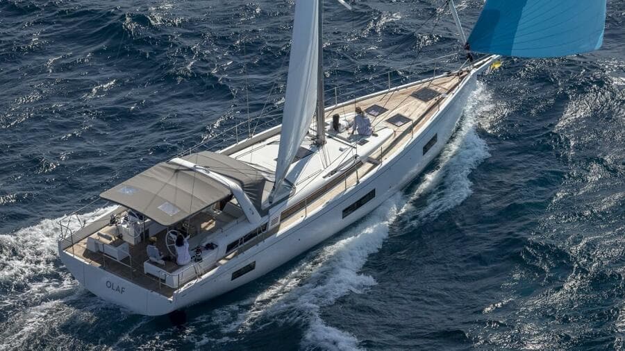 2025 Beneteau Oceanis Yacht 54