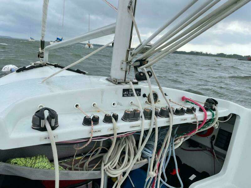 2001 W.D. Schock Harbor 20