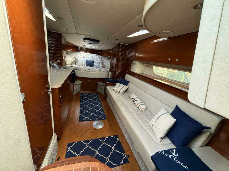 2009 Sea Ray SUNDANCER 350