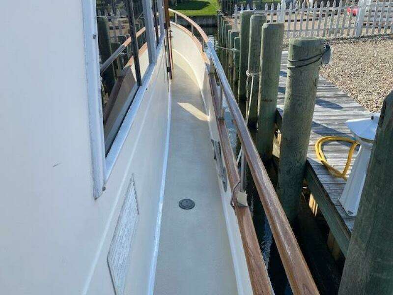 1984 Grand Banks Grand Banks Heritage 42 CL