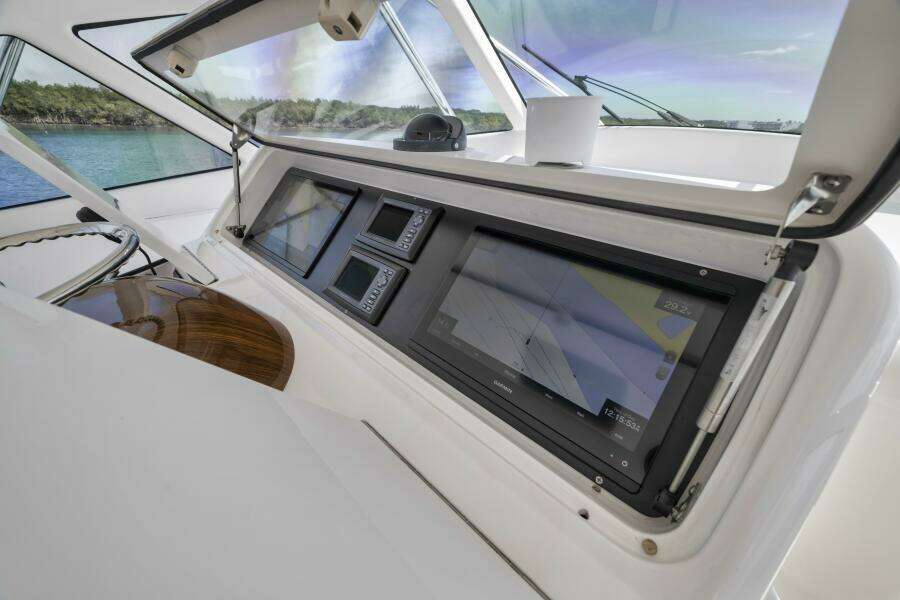 2012 Viking 42 Open