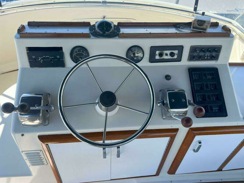 1978 Chris-Craft 410 Motor Yacht