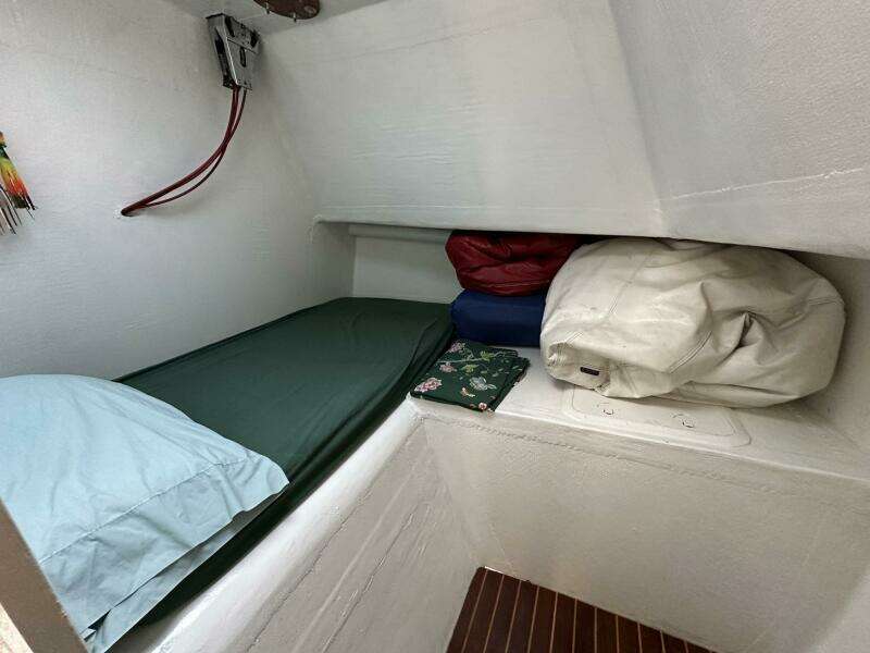 1993 Russell Yachts Crowther