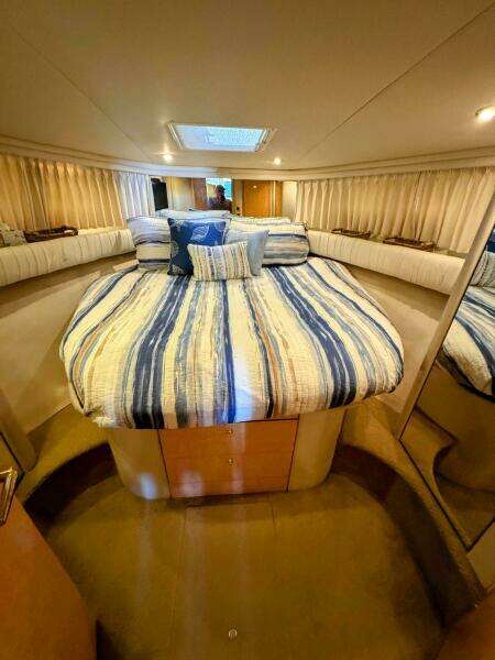 1998 Sea Ray 480 Sedan Bridge