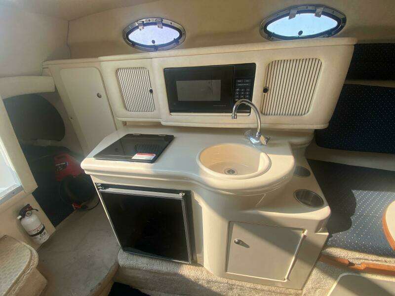 2000 Sea Ray 260 Sundancer