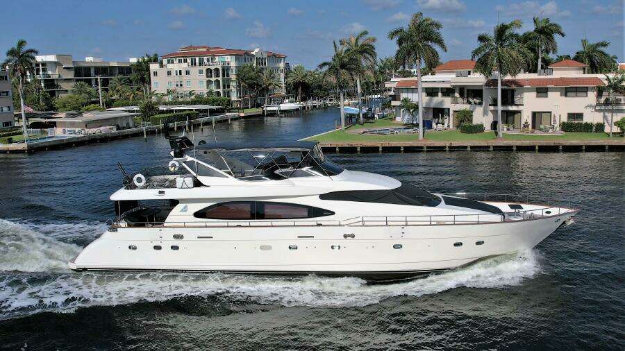 1999 Azimut 