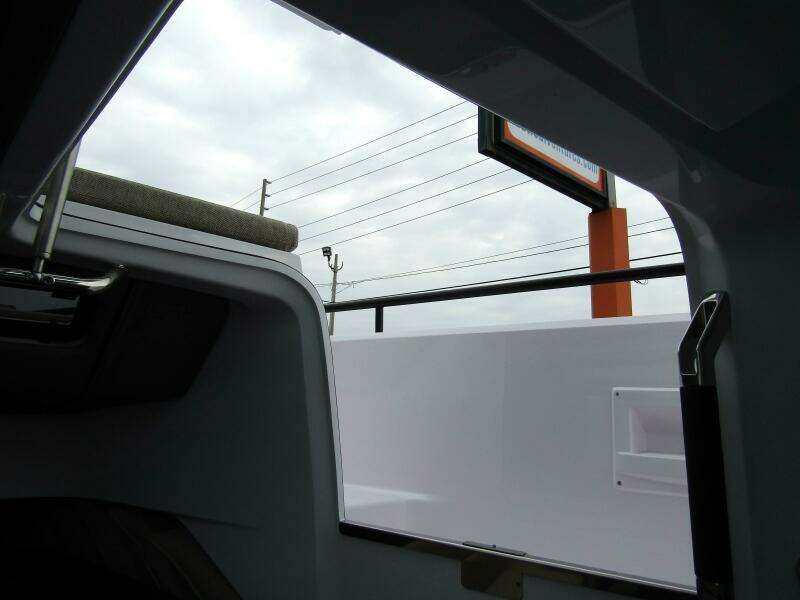 2024 Axopar 37 Sun Top