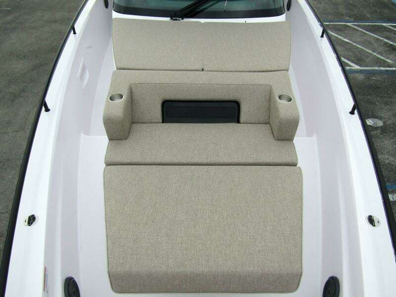 2024 Axopar 37 Sun Top