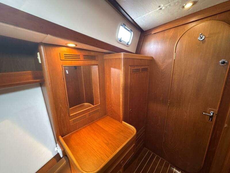 1999 Bowman 48 Aft Cockpit