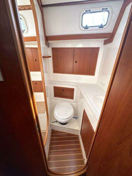 1999 Bowman 48 Aft Cockpit