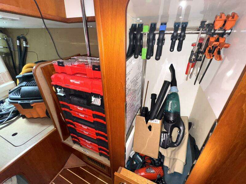 1999 Bowman 48 Aft Cockpit