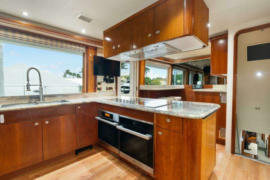 2004 Westport 130 Tri-Deck Motor Yacht