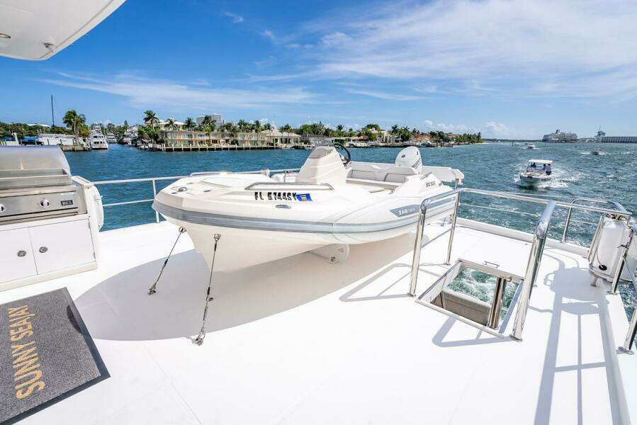 2022 Hampton 658l Endurance