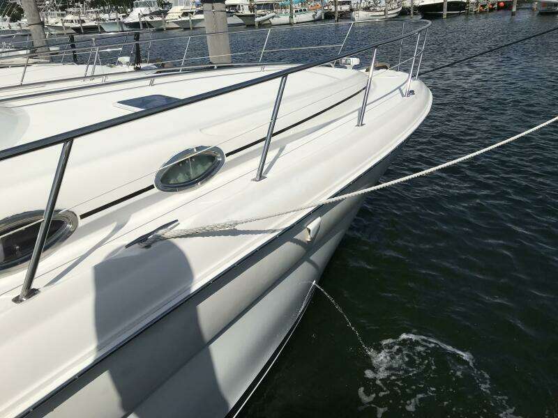 2001 Sea Ray Sun-Dancer