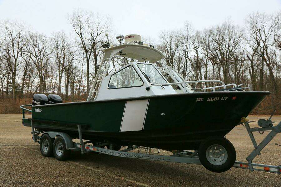 2002 SeaArk 25 V Commander SAMA 365