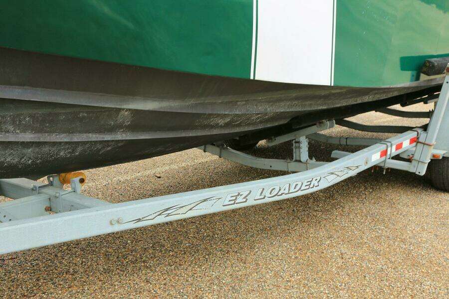 2002 SeaArk 25 V Commander SAMA 365