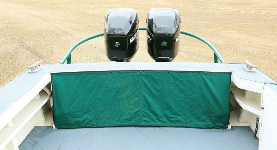 2002 SeaArk 25 V Commander SAMA 365