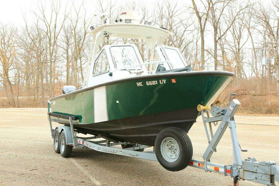 2002 SeaArk 25 V Commander SAMA 365