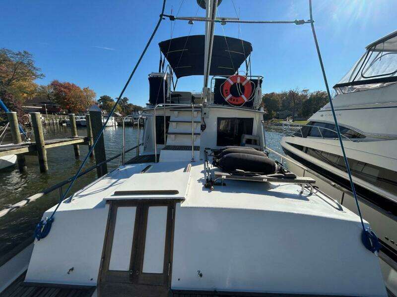 1986 Grand Banks Classic