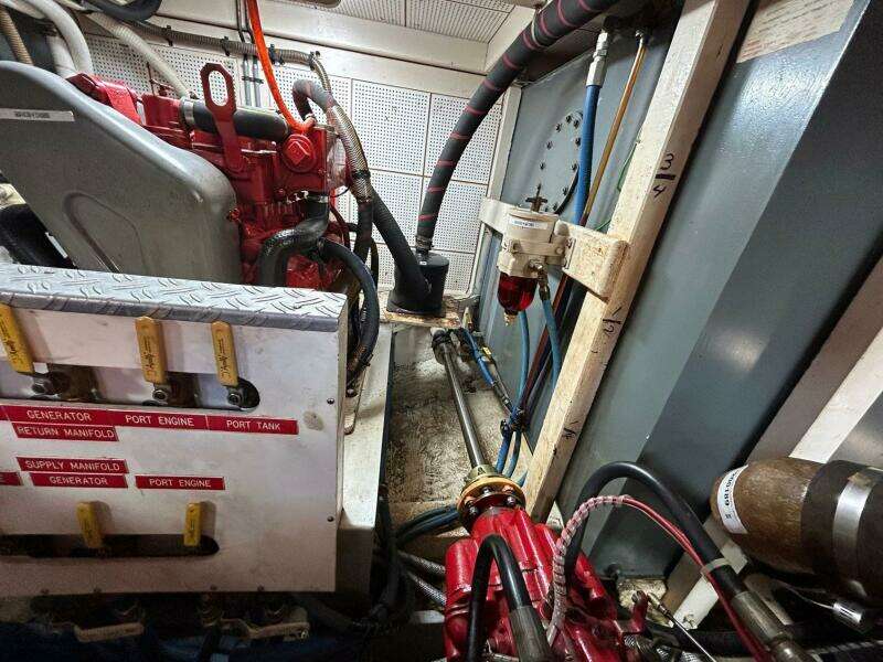 1986 Grand Banks Classic